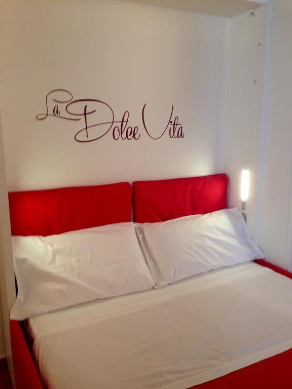 Navona, Old Rome Lodge エクステリア 写真